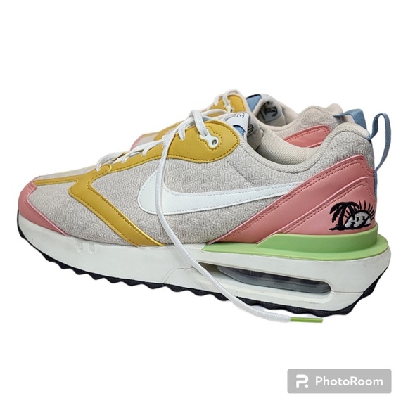 2022 Air Max Dawn SE 'Sun Club' - Picture 7 of 9